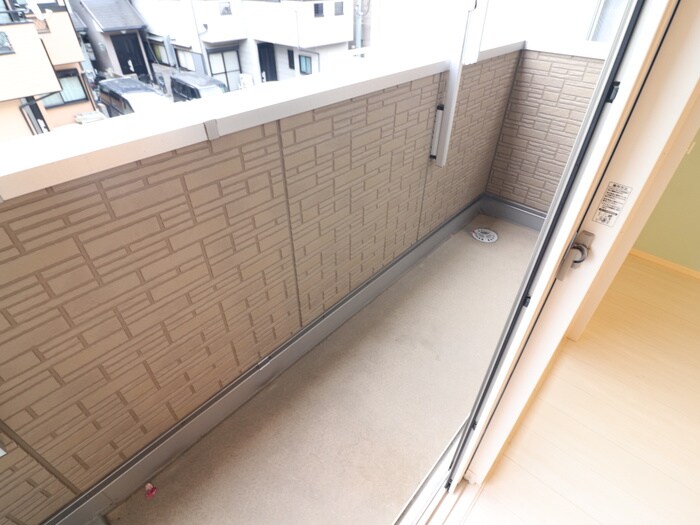 物件内観写真16　(ベランダ・バルコニー)