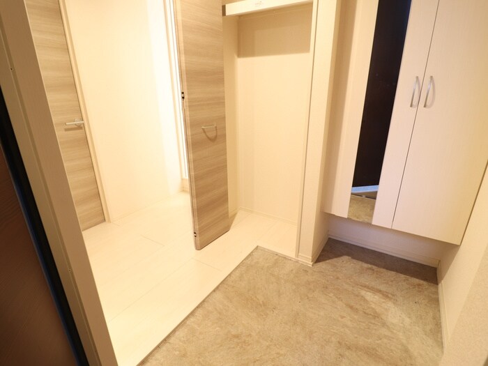 物件内観写真21　(廊下)