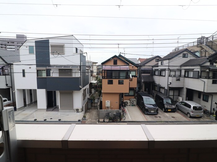 物件内観写真22　(室内からの展望)