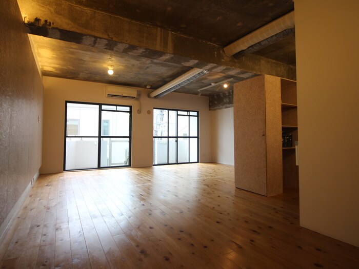 物件内観写真9　(居室)