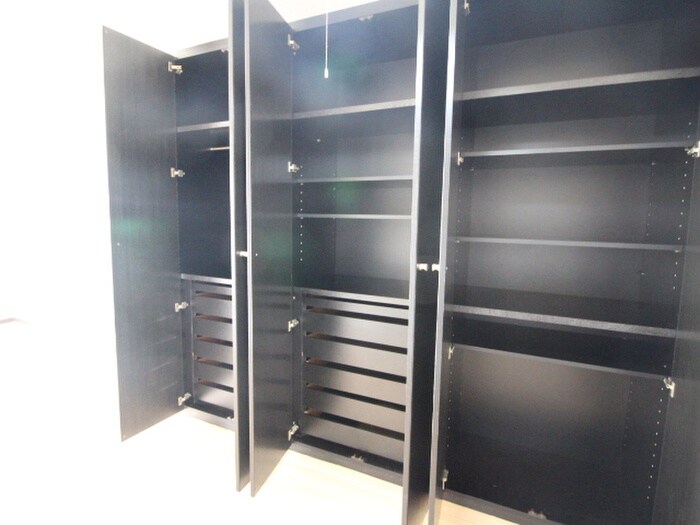 物件内観写真12　(収納)