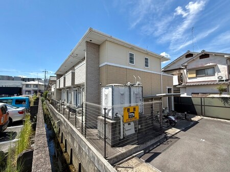 カ－サアザレア外観写真