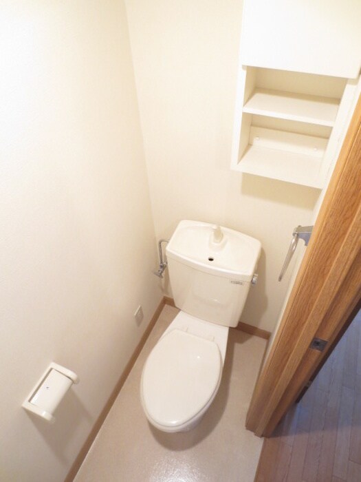 物件内観写真11　(トイレ)