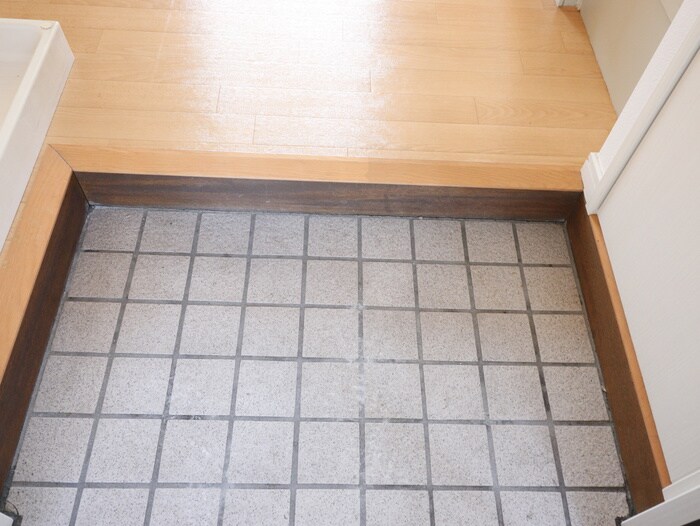 物件内観写真14　(玄関)