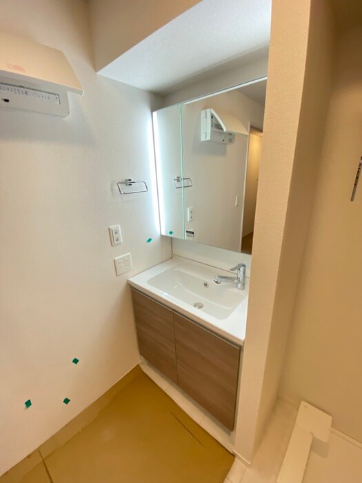 物件内観写真12　(洗面)