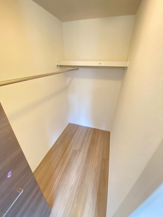 物件内観写真18　(収納)