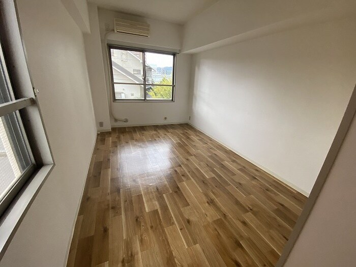 物件内観写真20　(居室)