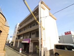 メゾン加茂外観写真