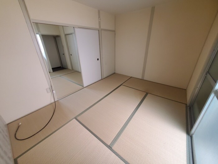 物件内観写真14　(居室)