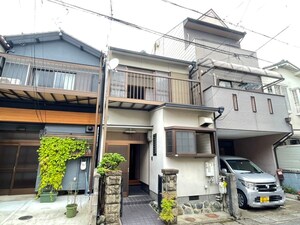 西野様子見町貸家外観写真
