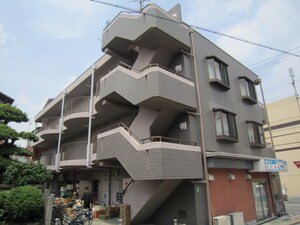 青山台ハイツ外観写真
