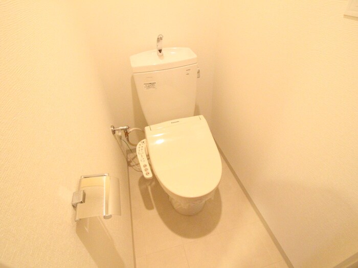 物件内観写真12　(トイレ)