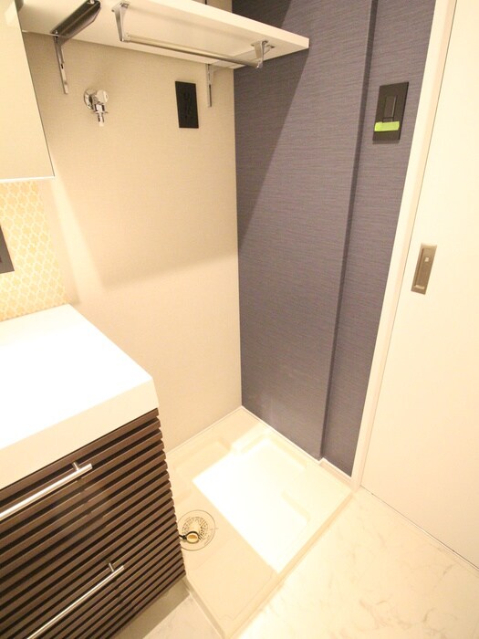 物件内観写真13　(洗濯機置場)