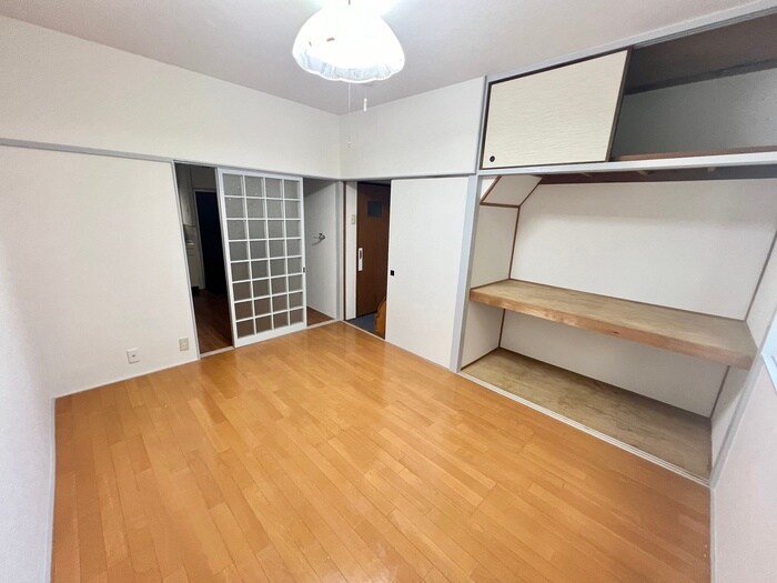 物件内観写真6　(居室)