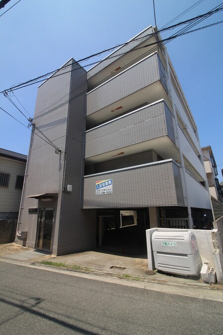 下町ハイツ外観写真