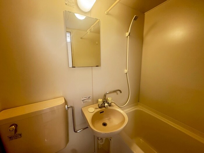 物件内観写真12　(洗面)