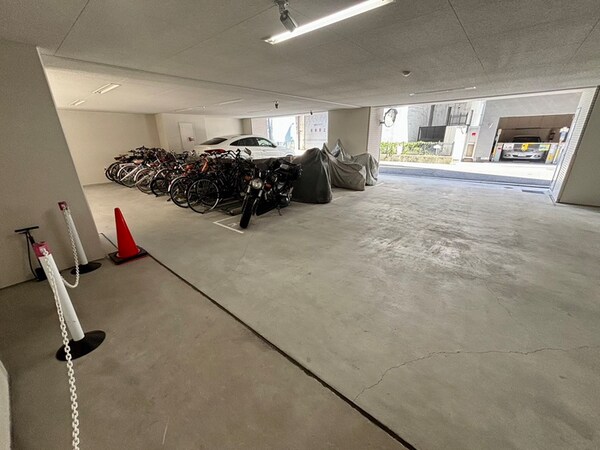 駐輪場