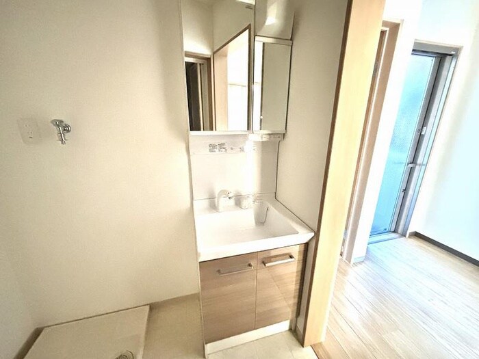 物件内観写真10　(洗面)