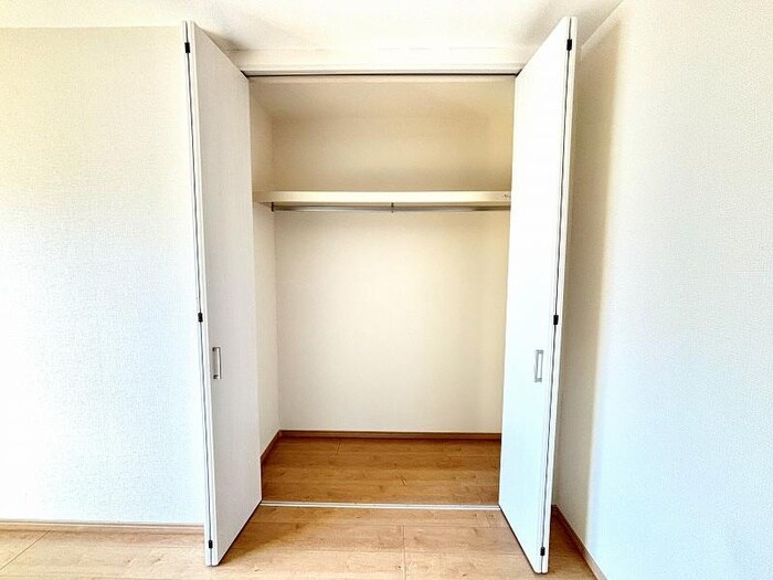 物件内観写真16　(収納)