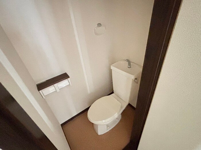 物件内観写真10　(トイレ)