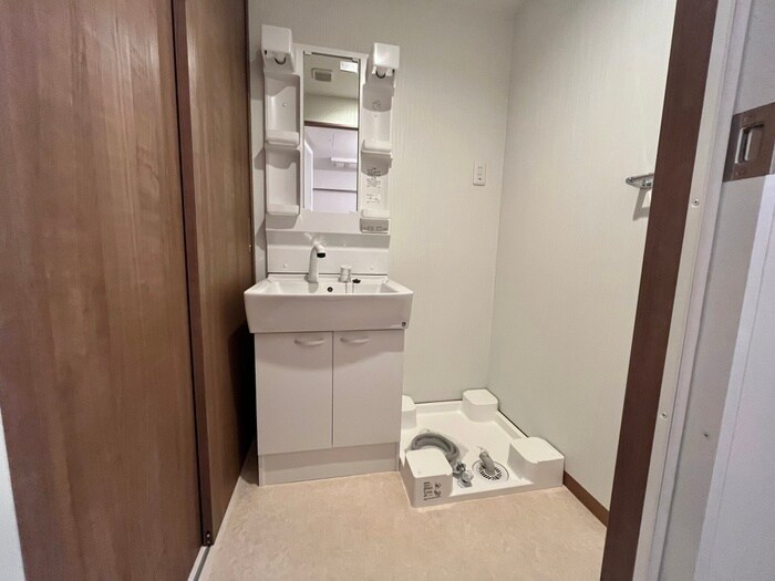 物件内観写真14　(洗面)