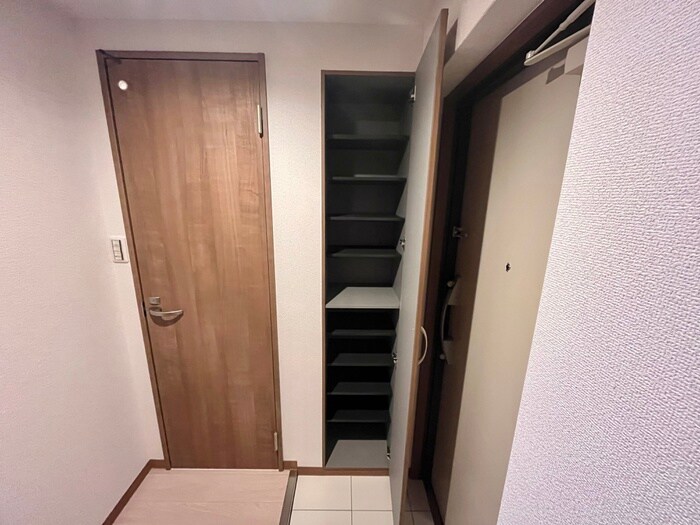 物件内観写真17　(収納)