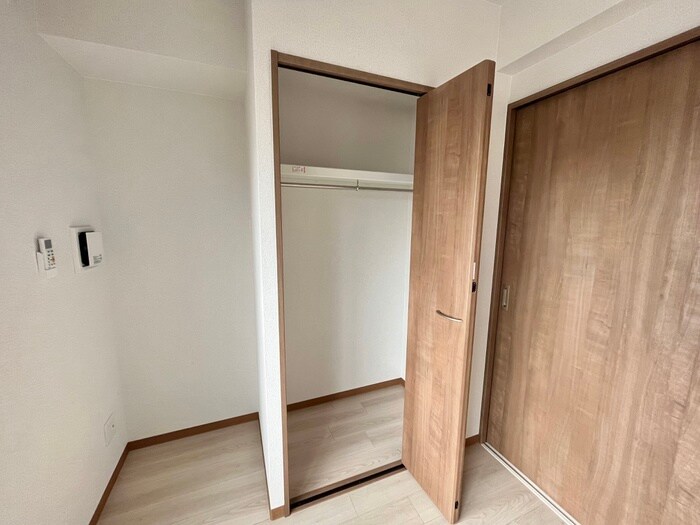 物件内観写真20　(収納)