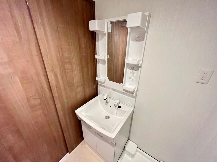 物件内観写真21　(洗面)