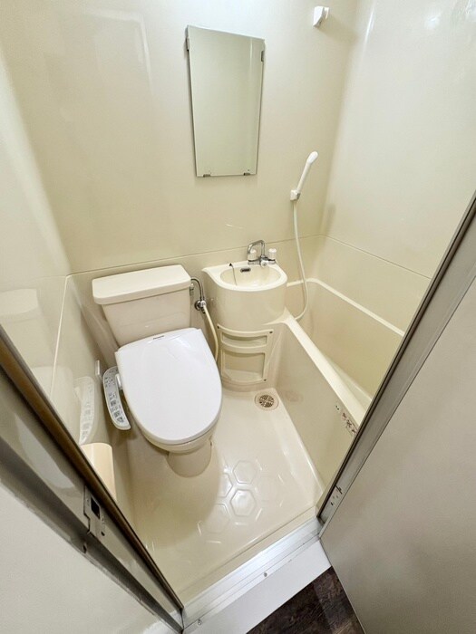 物件内観写真12　(トイレ)