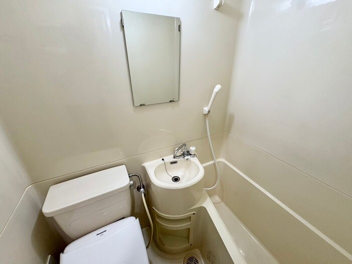 物件内観写真13　(洗面)