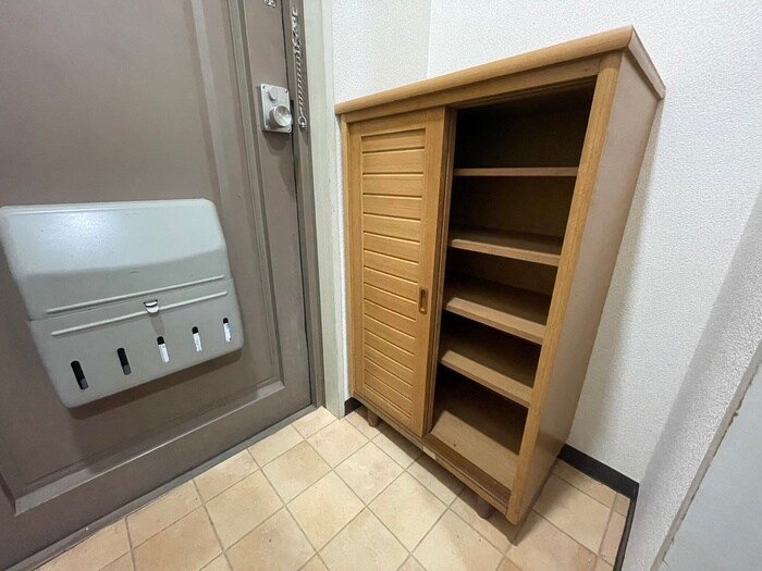 物件内観写真14　(靴箱)