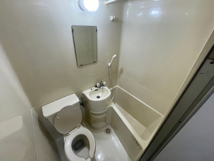 物件内観写真16　(バス／シャワールーム等)