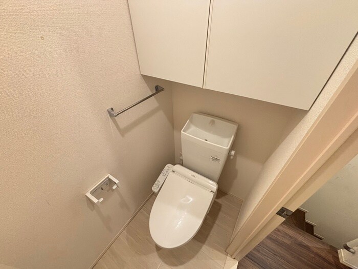 物件内観写真11　(トイレ)