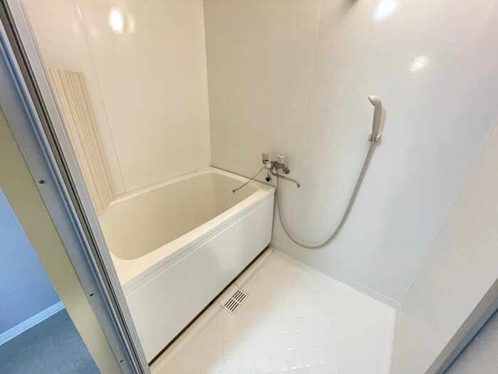 物件内観写真11　(バス／シャワールーム等)