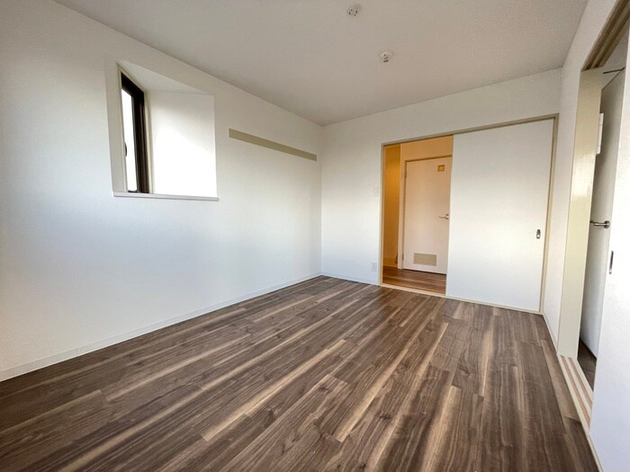 物件内観写真12　(居室)