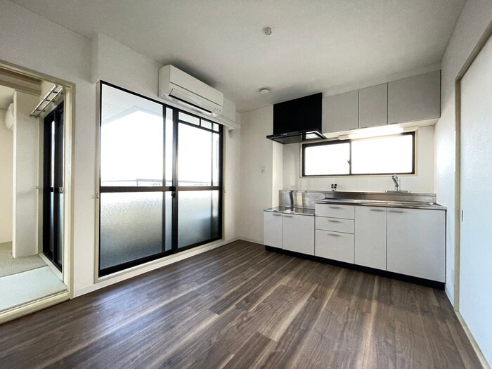 物件内観写真14　(居室)