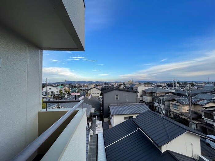 物件内観写真19　(室内からの展望)