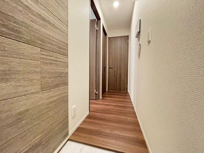 物件内観写真20　(廊下)