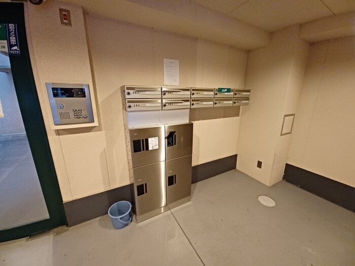 物件外観写真6　(建物設備)