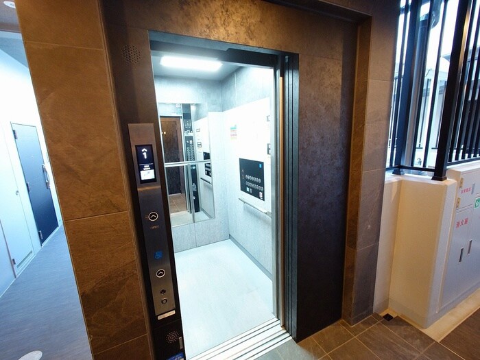 物件外観写真3　(建物設備)