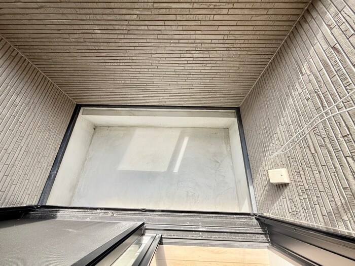 物件内観写真10　(ベランダ・バルコニー)