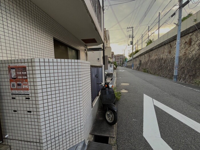 物件外観写真5　(周辺環境)