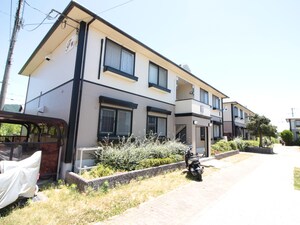 サンビレッジ岩井Ｆ棟外観写真