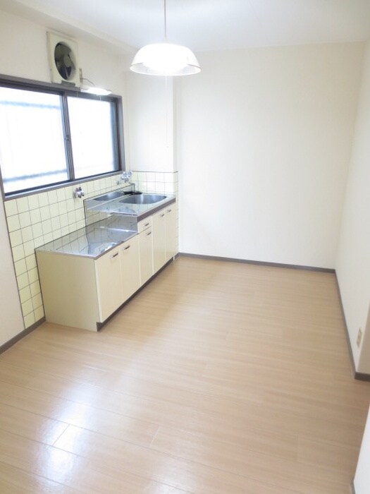 物件内観写真9　(キッチン)