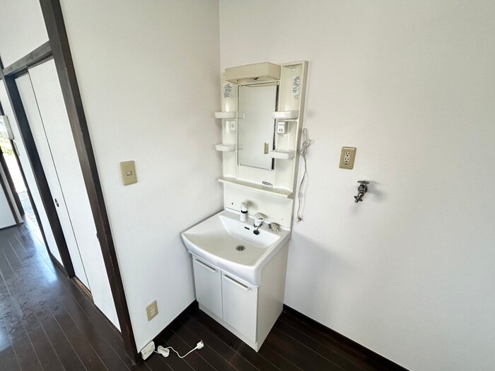 物件内観写真14　(洗面)