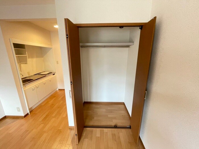 物件内観写真13　(収納)