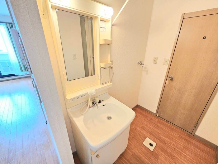 物件内観写真12　(洗面)