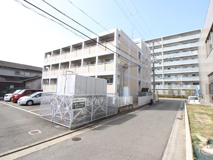 物件外観写真4　(外観写真)