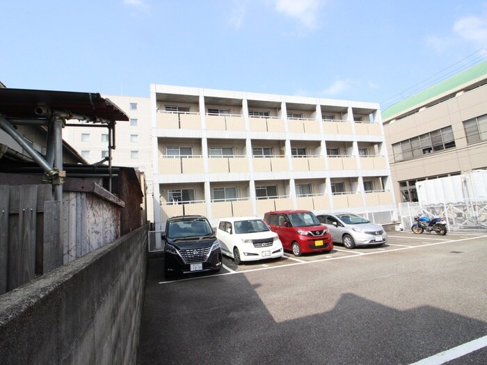 物件外観写真6　(外観写真)