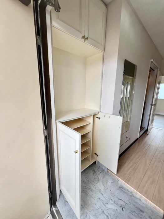 物件内観写真20　(靴箱)